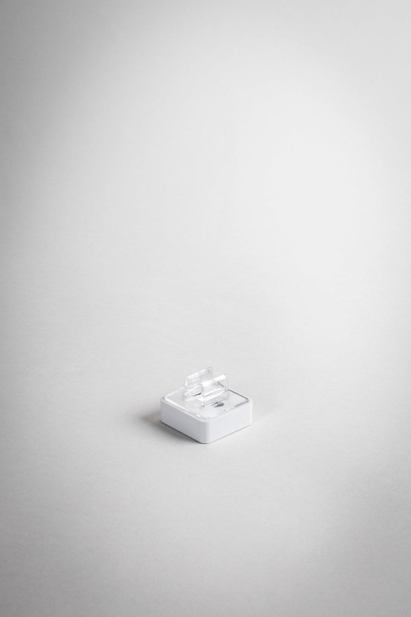 Showcard - Magnetic Fixing