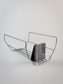 Metal tray with pizza wire divider